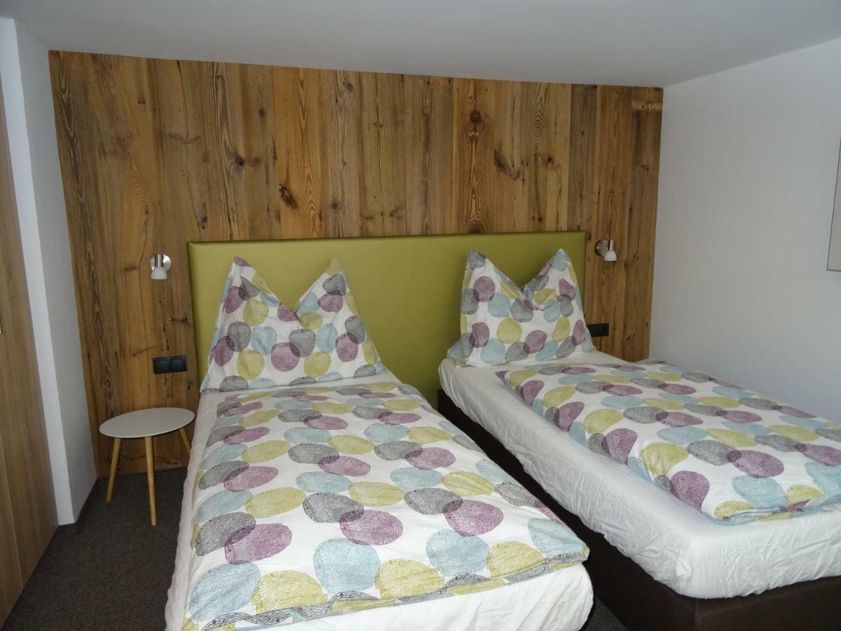 Ferienhaus Sonnberg Hüttau Esterno foto