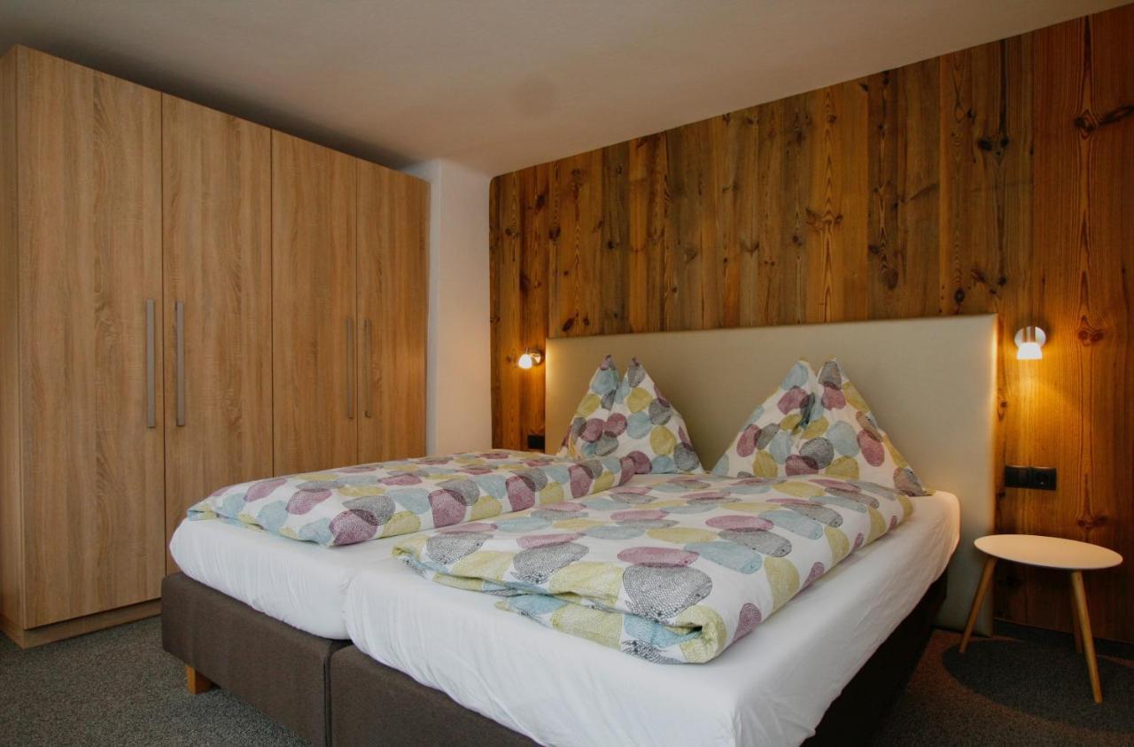 Ferienhaus Sonnberg Hüttau Esterno foto